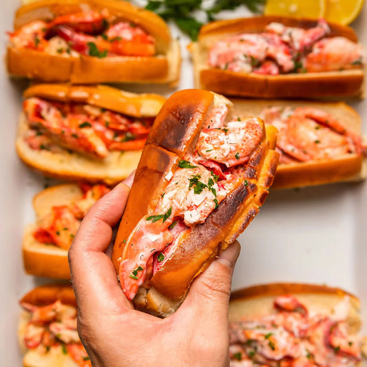 Lobster Roll Kit for 4 (Includes 1 lbs Maine Lobster Meat, Buns & Signature Sauce